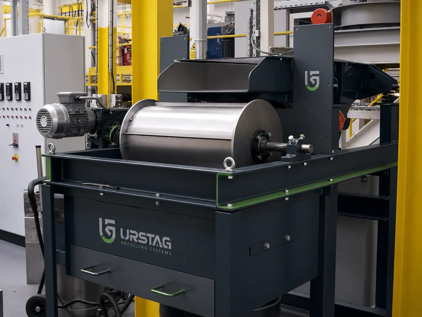 Shredder deșeuri metalice versatil pentru fier vechi, e-scrap și metale neferoase